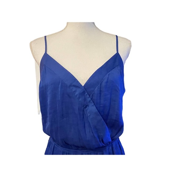 Pants Store Capri blue banded surplice top, Medium, NWT - Picture 2 of 11